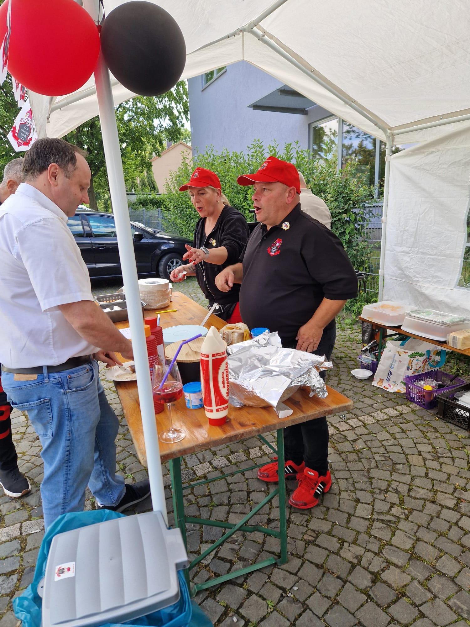 Bild 100
